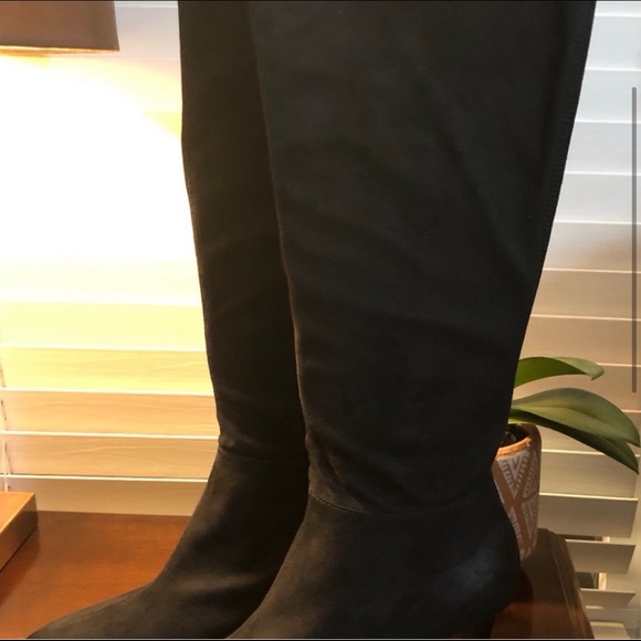 Black Tahari Boots - Picture 5 of 9